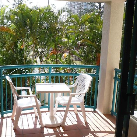 Aruba Beach Resort Broadbeach Buitenkant foto